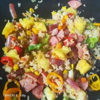 Make Pineapple rice step 8