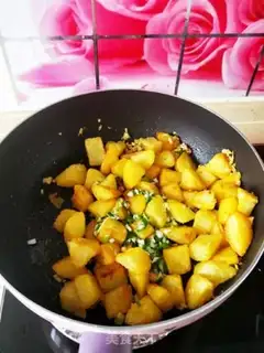 Make Cracked potatoes step 6