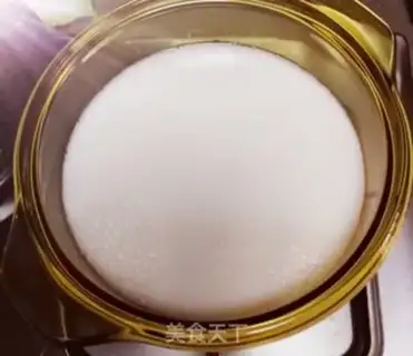 Make Cucumber milk step 1
