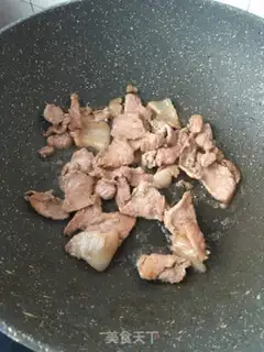 Make Red pepper fried meat step 6