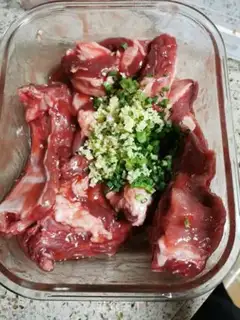 Make Bread the ribs step 2