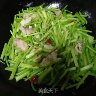 Make Five-flower celery step 2