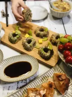 Make Quinoa sushi step 5