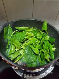 Make Fries and spinach step 4