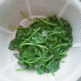 Make The spinach pasta step 4