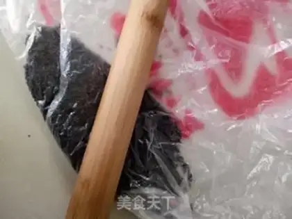 Make Black sesame cartoon cookies step 0