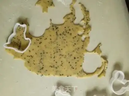 Make Black sesame cartoon cookies step 6