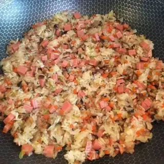 Make Frozen ham rice step 5