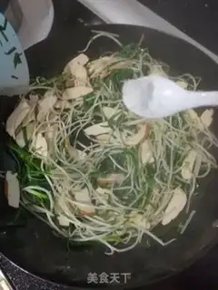 Make "Spring bean sprouts" step 7