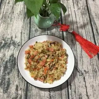 Make Frozen ham rice step 8