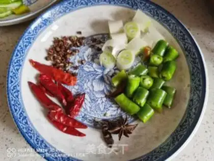 Make Spicy shrimp step 1