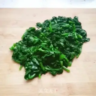 Make Handy spinach noodles step 5