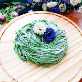 Make Handy spinach noodles step 15