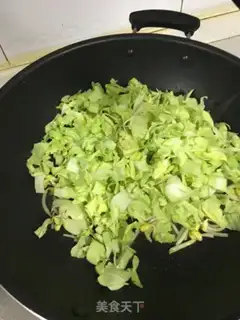 Make A bean sprouts fan step 4