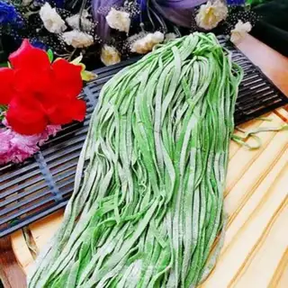 Make Handy spinach noodles step 18