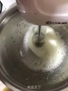 Make Strawberry cream cake step 6