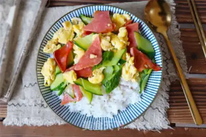 Make cucumber eggs for food step 6