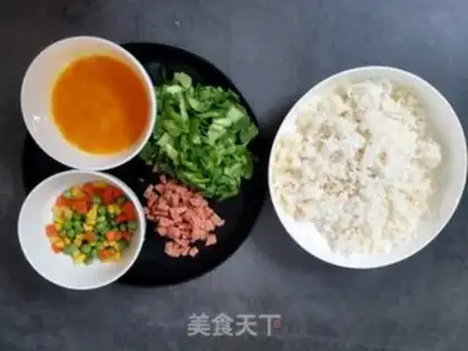 Make Egg fried rice step 1