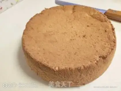 Make Coco strawberry naked cake step 11