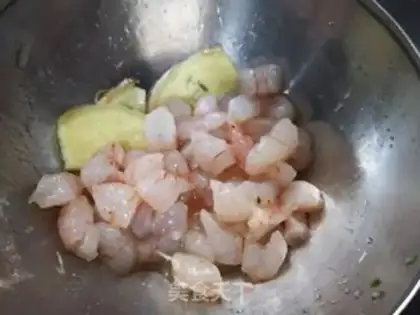 Make Shrimp sausage powder step 1