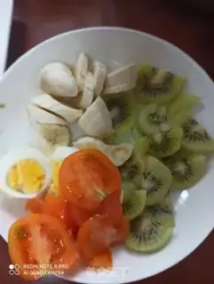 Make Eggs, fruit, whole wheat sandwich step 1