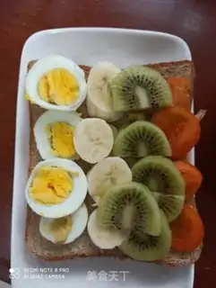 Make Eggs, fruit, whole wheat sandwich step 2