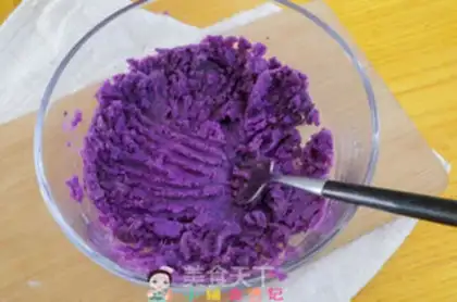 Make Potato cheesecake step 1