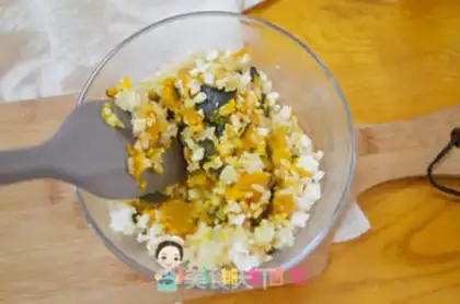 Make Pumpkin rice step 2