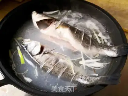 Make Squid radish soup step 2