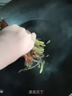 Make Fried eggs step 3