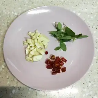 Make Clear the guacamole step 1