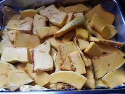 Make Pumpkin fish step 8
