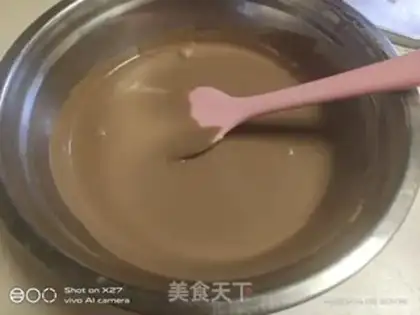 Make Coco mango rolls step 1