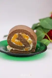 Make Coco mango rolls step 15