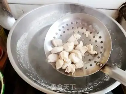 Make Pineapple chicken chest step 7