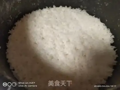 Make Five onion fried rice step 1