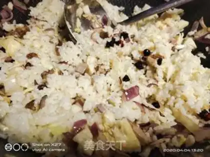 Make Five onion fried rice step 6