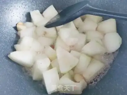 Make The Emerald Pondfishball step 2