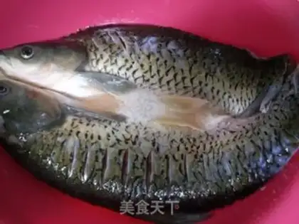 Make Garlic roasted fish step 0