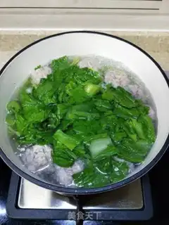 Make March meatball soup step 8