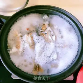Make Creamfish mushroom cucumber soup step 3