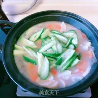 Make Creamfish mushroom cucumber soup step 12