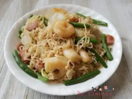 Make Fried noodles step 11
