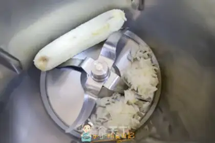 Make Banana sesame milk step 0
