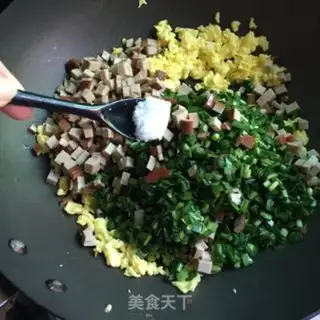 Make Creamed egg buns step 10