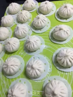 Make Creamed egg buns step 17