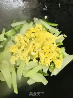 Make Scrambled eggs step 5