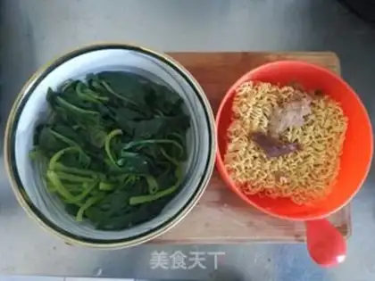 Make Piggy spinach step 2