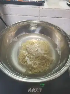 Make Spaghetti step 1