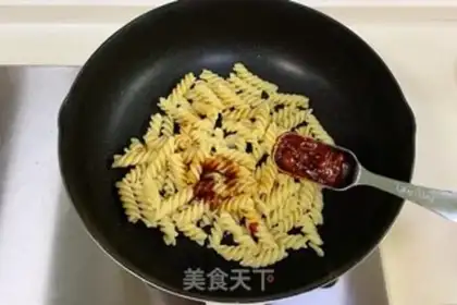 Make Pineapple pasta step 5
